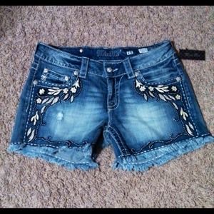 Miss Me Flap Pocket Bling Flower Stretch Shorts