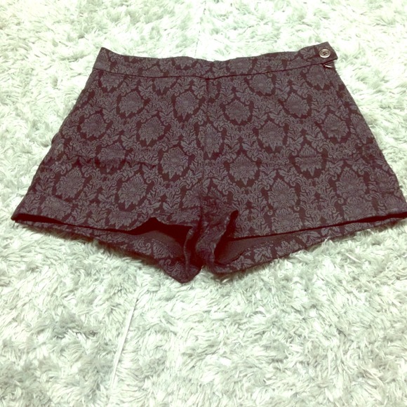 💀SOLD ON VINTED💀 Black high waisted shorts
