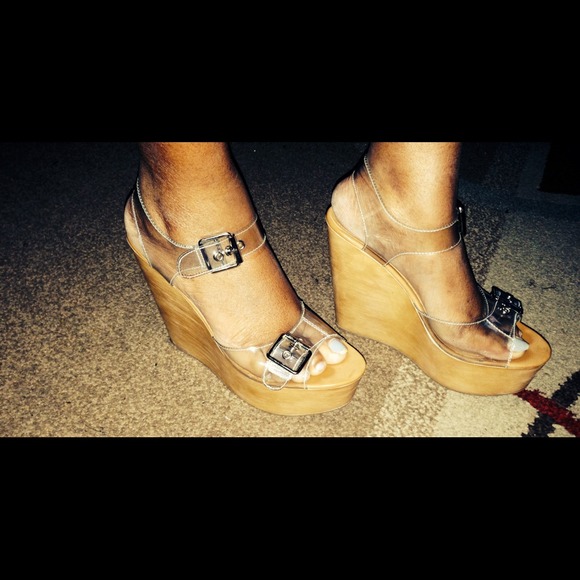 Steve Madden wedges