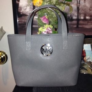 🎊SOLD🎊 Michael Kors bag