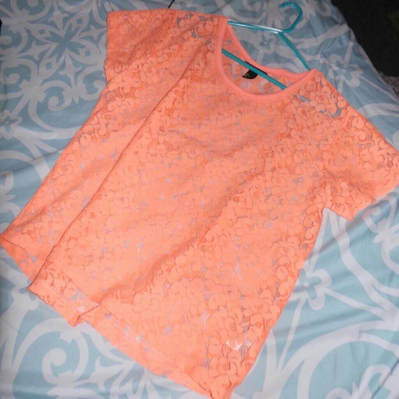 H&M Lace Top❗️SOLD❗️