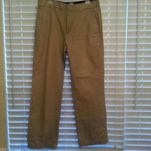 Men's GAP khaki pants
