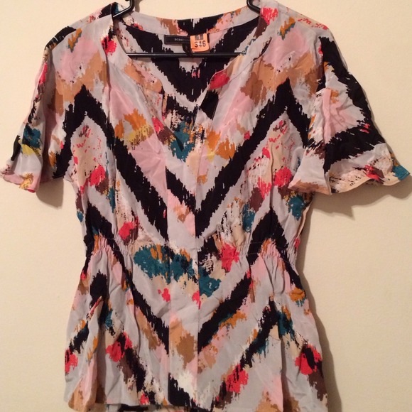 BcBg colorful top