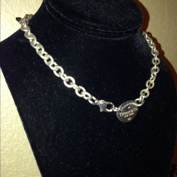 Return to Tiffany Oval Tag Necklace 💯Authentic