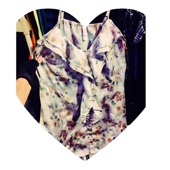 Silky ruffled floral top