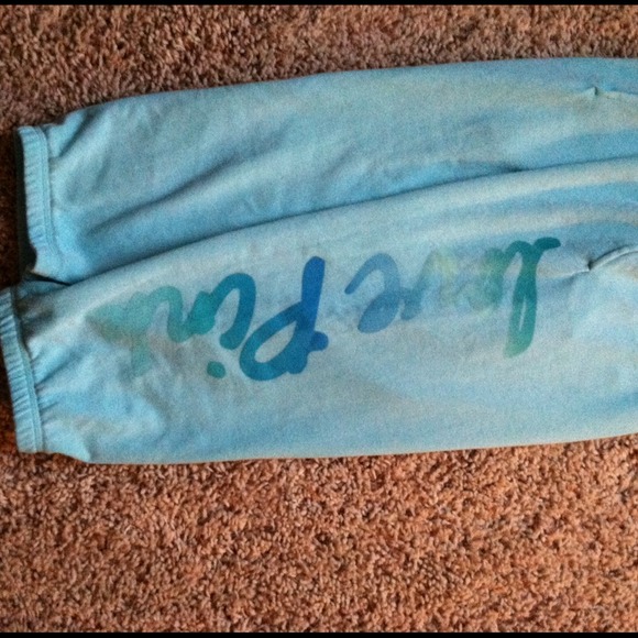 ❌SOLD in Bundle❗️ - Picture 2 of 3