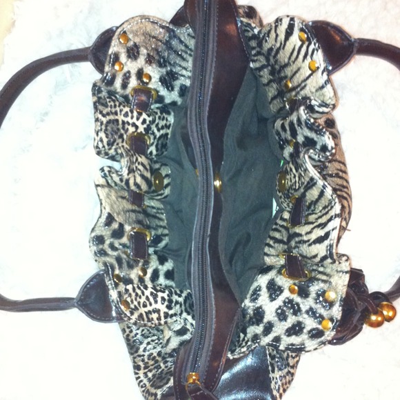 Handbag👜🎀 - Picture 3 of 3