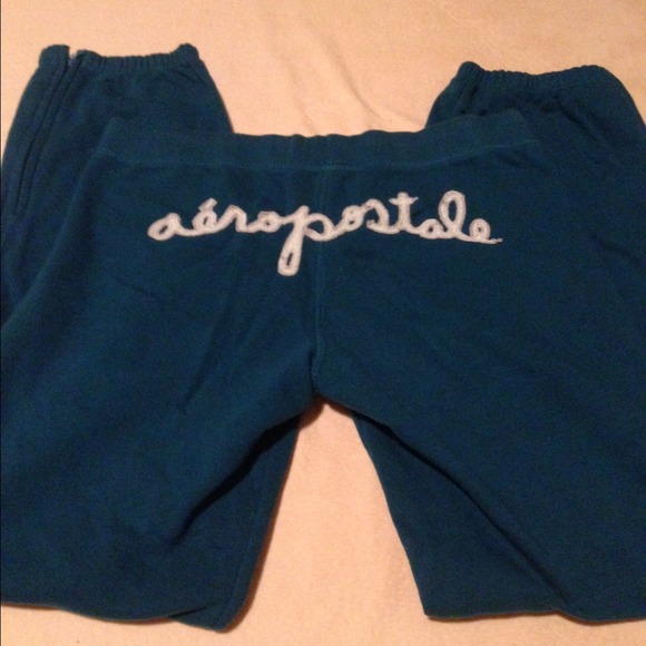 Sweat pants. Forest green