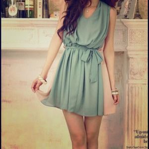 must have dress!! NWOT