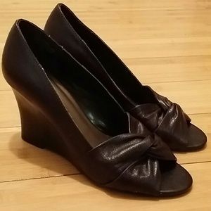 Nine West dark brown wedge size 6