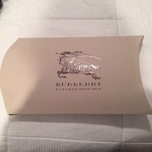 Authentic burberry box