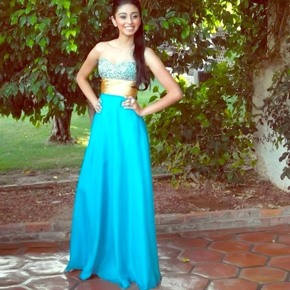Prom dress