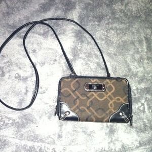 Trevino crossbody bag 💫💫