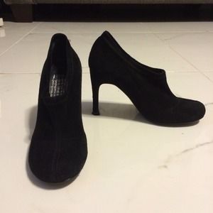 Pedro Garcia Brielle suede heels