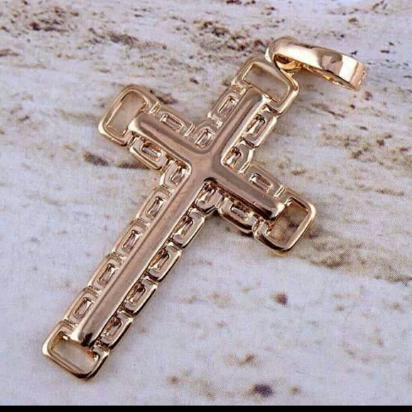 Nwot Men's unisex cross pendant