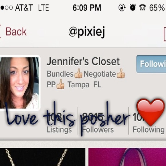 ❤️this awesome posher! Check out her closet ladies