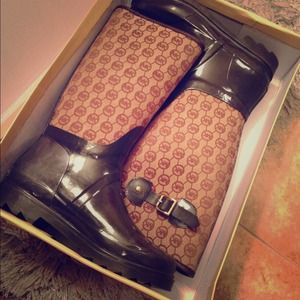 🚫🚫🚫🚫SOLD🚫🚫🚫🚫 Michael Kors RAINBOOTS