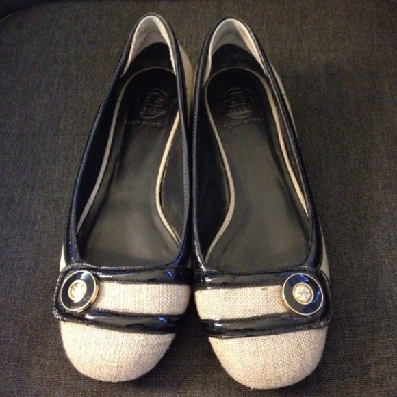 Tory Burch Flats Linen with Navy Patent accents