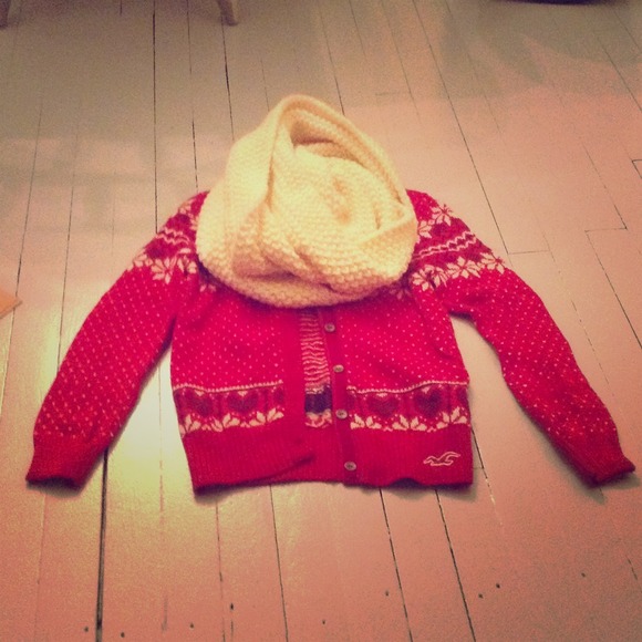 Never worn! Hollister fair isle cardigan