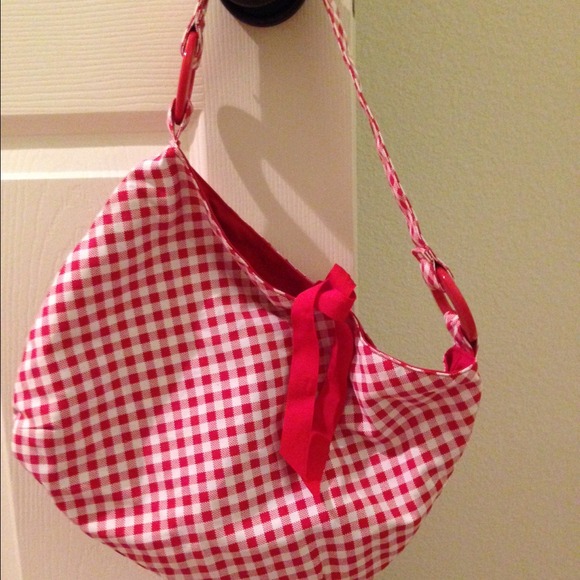 Red and white gingham purse ❤️ - Picture 1 of 3