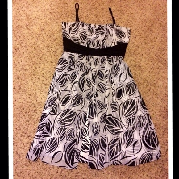 White House Black Market Dress