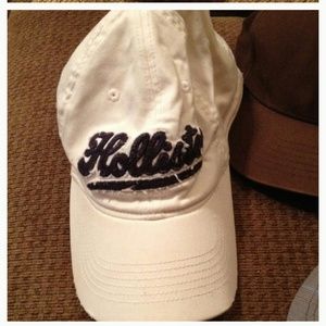 Hollister hat
