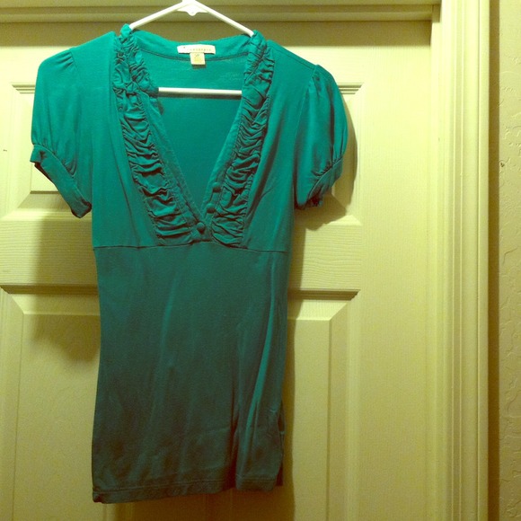 Teal top - Picture 1 of 1