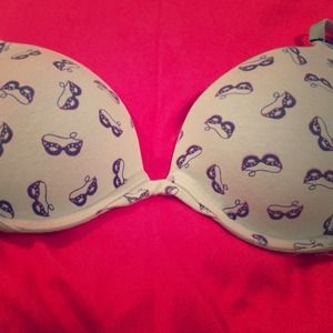 VICTORIA SECRET BRA!😍 masquerade ball themed!