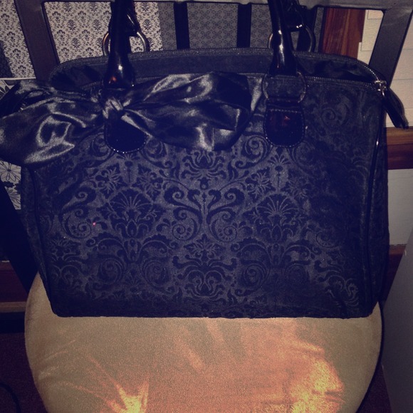 Black hand bag!🚫sold!🚫