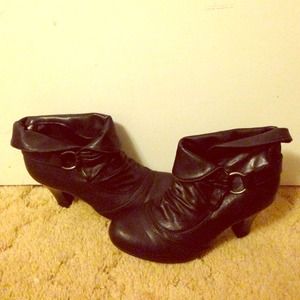 Ankle boots