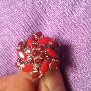 Red flower ring