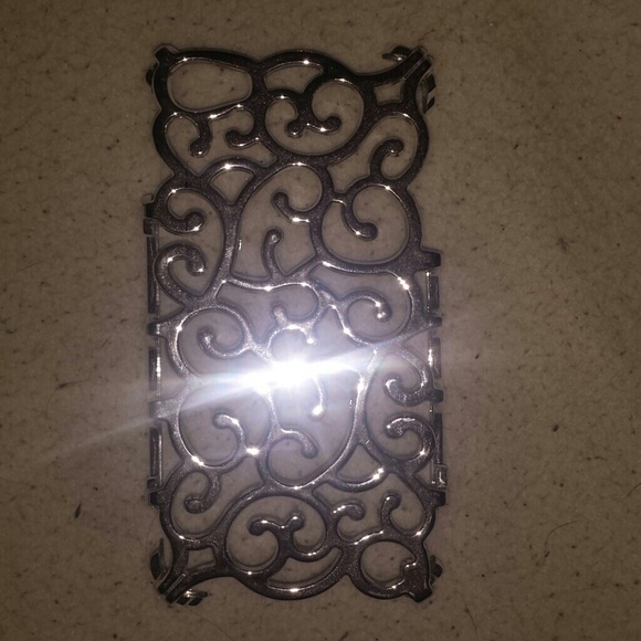 Iphone 4/4s cases - Picture 2 of 3