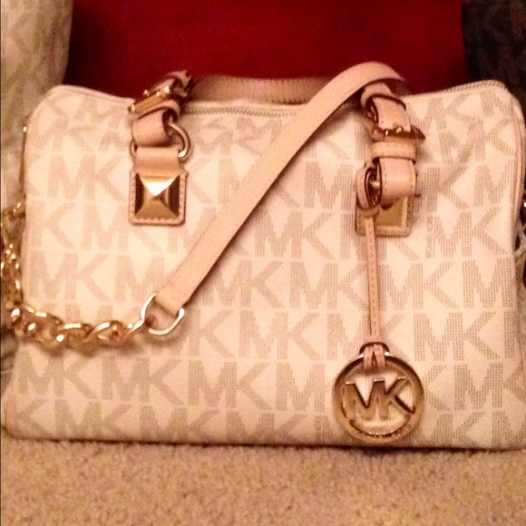 💯Authentic Mk medium grayson chain satchel