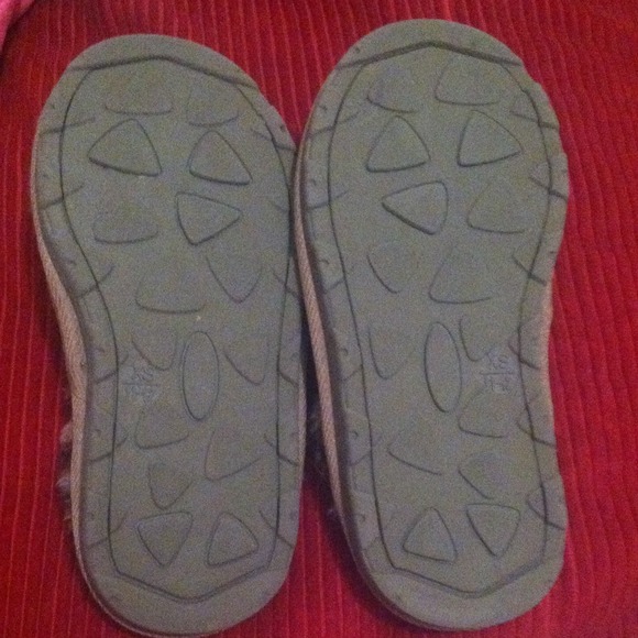 sox tab slippers 58 sox tab other moccasin style slipper from sox tab slippers 58 sox tab other moccasin style slipper from