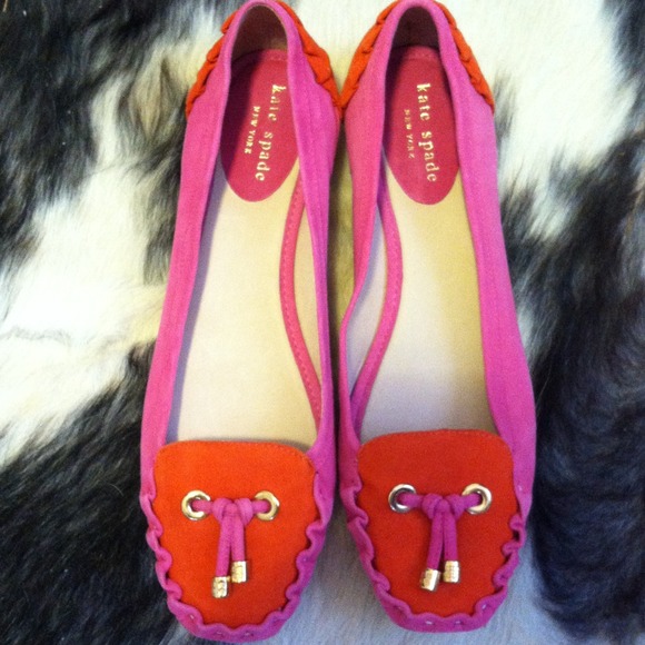 SOLD OFF POSH  NWOT pink/orange flats 8