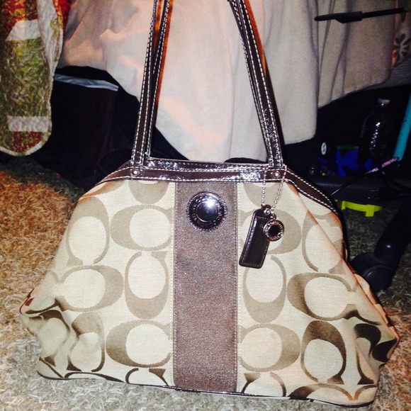 Large coach bag