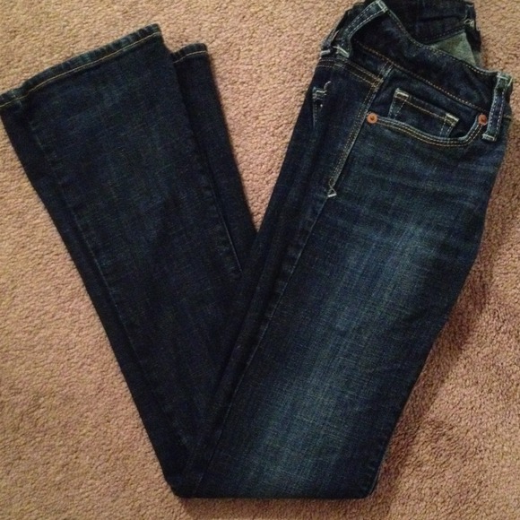 American Eagle skinny kick jeans
