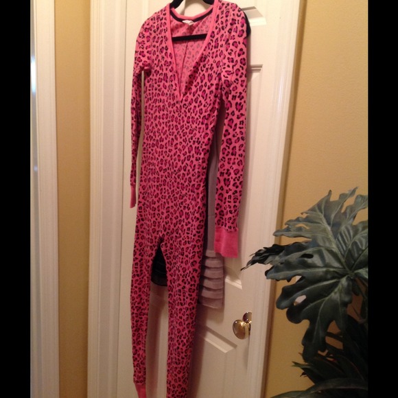 Victoria's Secret Dresses & Skirts - 💤🎀VS/Pink footless onsie ( SOLD)