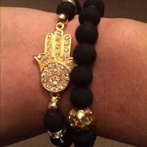 Brand new beaded black bracelet with gold Hamsa