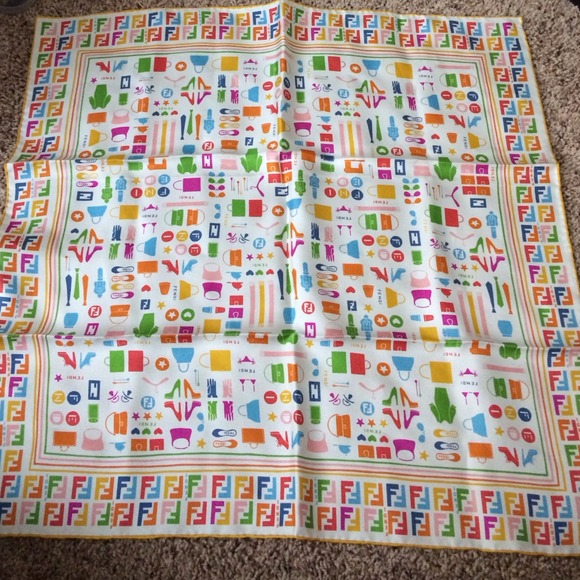 Multicolor Fendi scarf - Picture 2 of 4