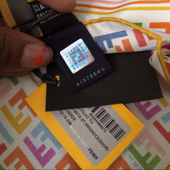 Multicolor Fendi scarf - Picture 4 of 4