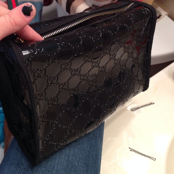 Gucci make up bag! New never used and big for size