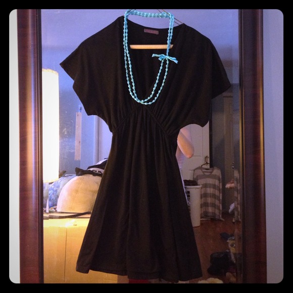 Cute black dress