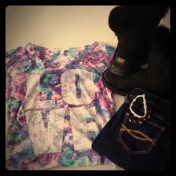 Ok so I still have this cute top!!!