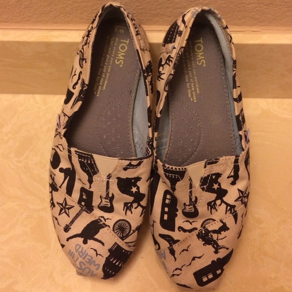 SOLD - Picture 4 of 4