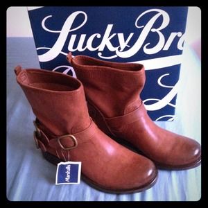**RESERVED Lucky Brand NWT short boots- Size 7,