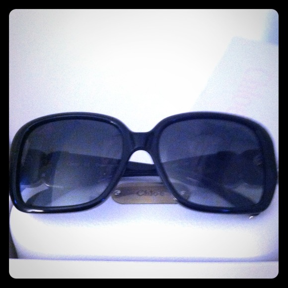 🚫NOT AVAILABLE🚫 Chloe Marcie black sunglasses