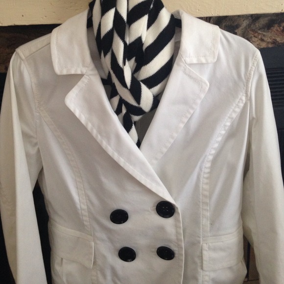 Express white Blazer - Picture 2 of 4