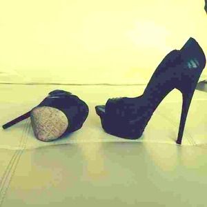 L. A.M.B black high heels size 37