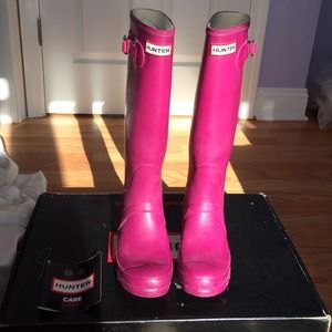Hunter Tall Gloss Rain Boots Violet Size 8 Used